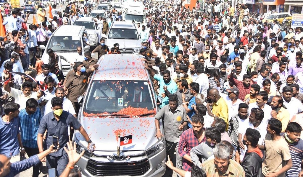 V K SASIKALA RECEIVES A GRAND WELCOME ON RETURN TO TAMIL NADU AFTER FOUR YEARS