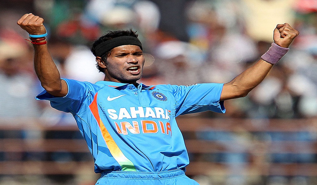 India’s Fast Bowler Ashok Dinda Took A Formal Retirement From All Forms Of Cricket