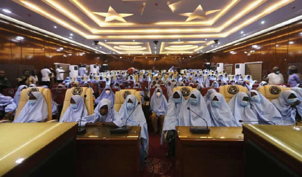 Nigeria Gunmen Releases Around 300 Kidnapped Girls, Governor Denies Paying Ransom