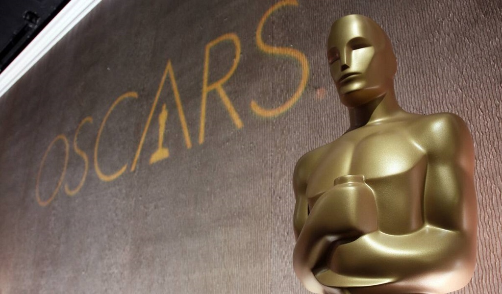   Priyanka Chopra Announces Oscar Nomination Of The White Tiger